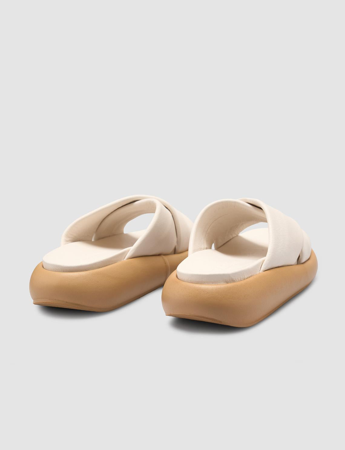 100% Genuine Leather Off-White Women's Slippers