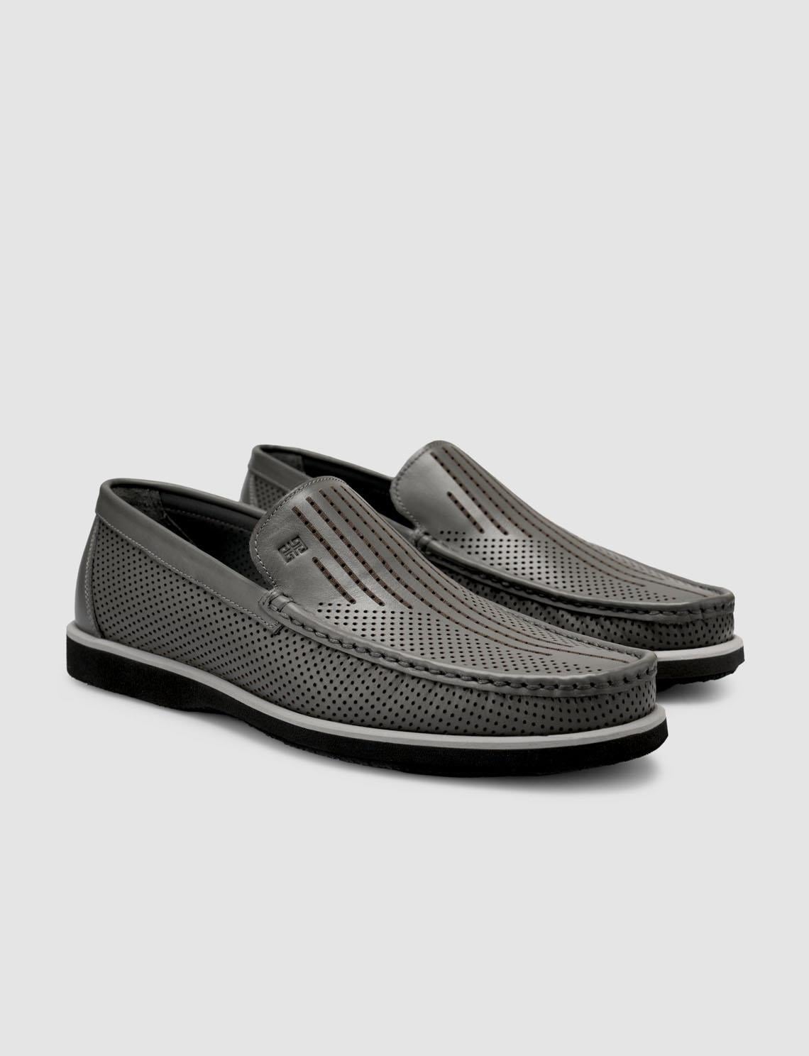 100% Genuine Leather Grey Men's Loafer