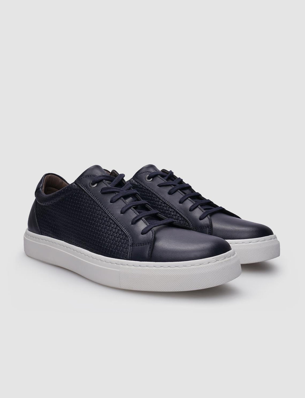 100% Genuine Leather Navy Blue Lace-up Patterned Men's Sneaker