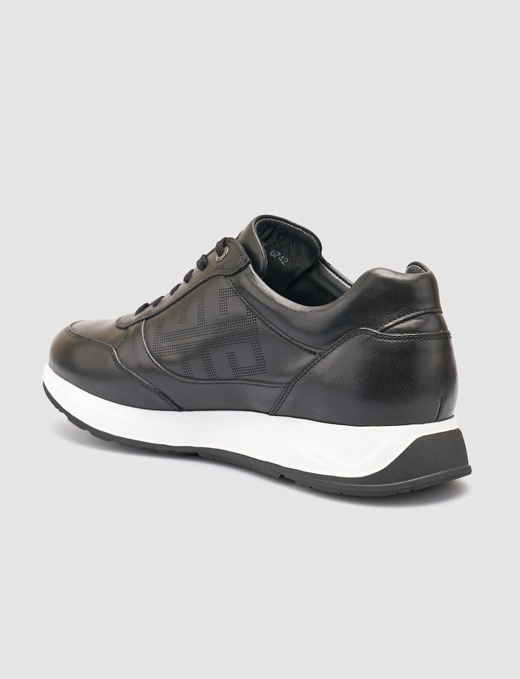 100% Genuine Leather Black Men's Athletic Shoes