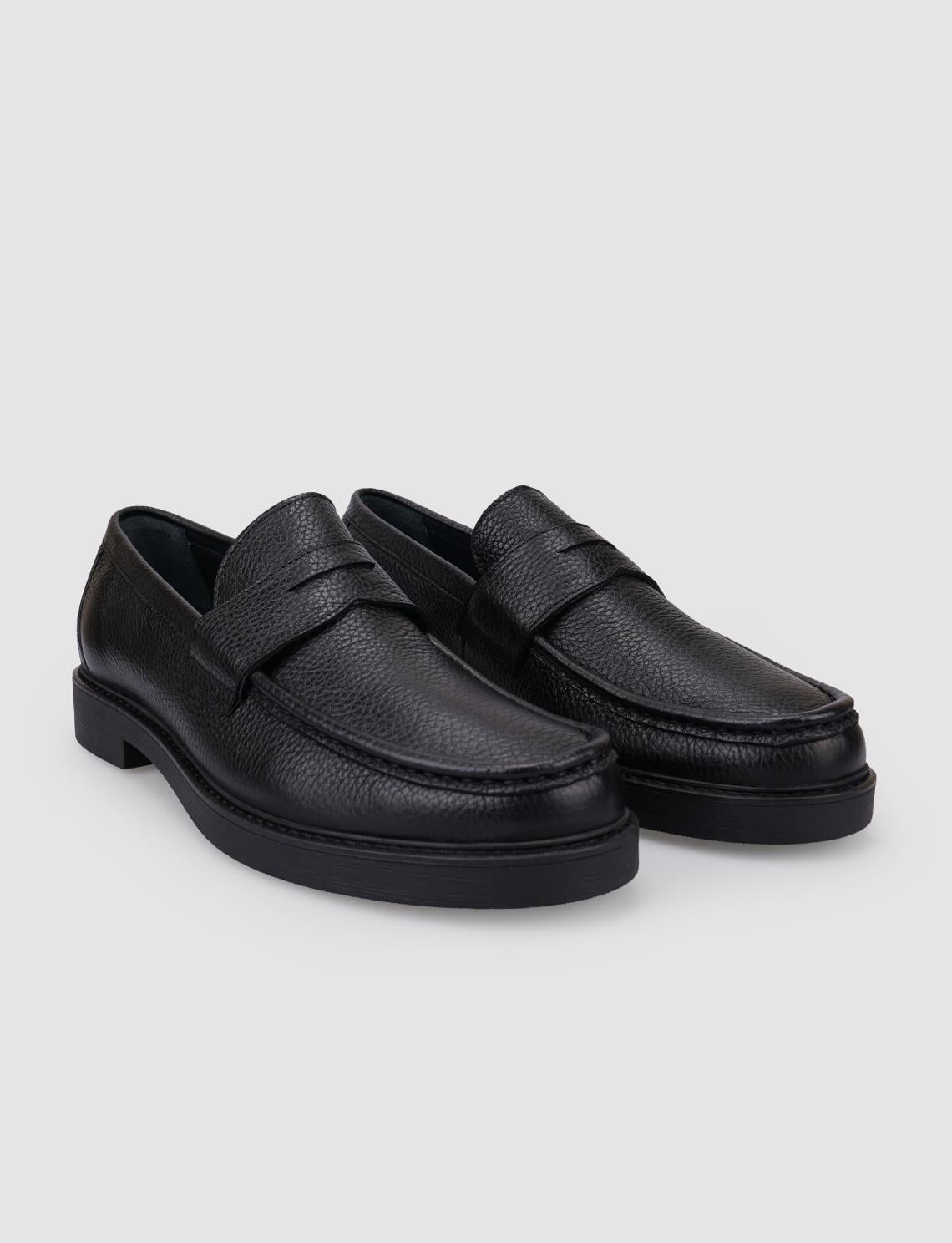 100% Genuine Leather Textured Black Men's Casual Shoes