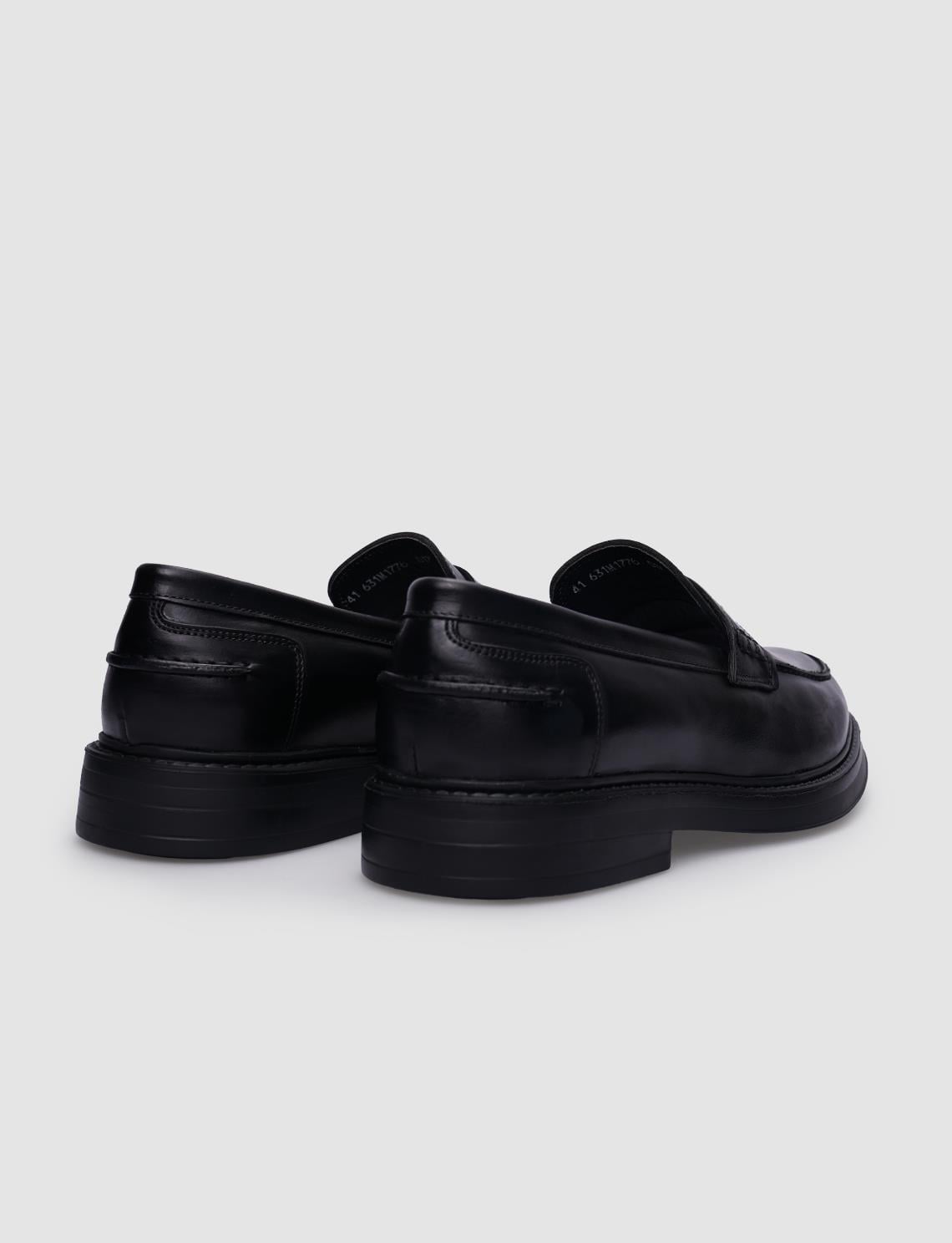 100% Genuine Leather Black Men's Casual Shoes