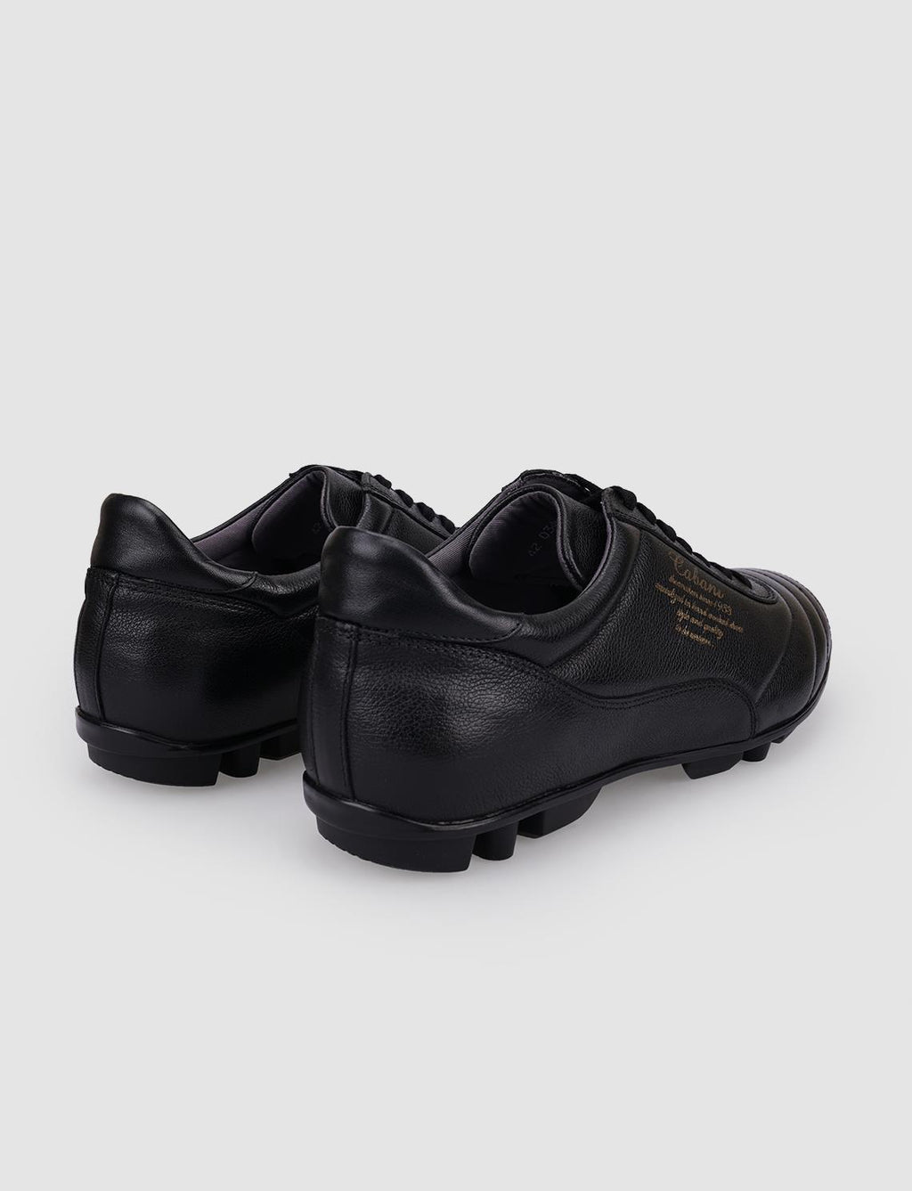 100% Genuine Leather Black Lace-up Turf Soccer Shoes