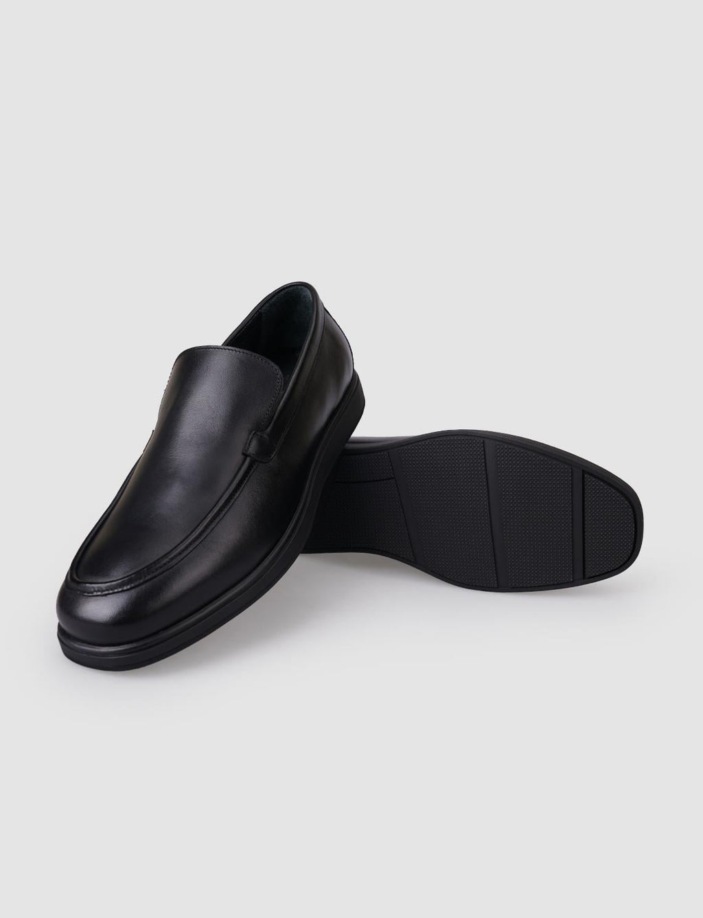 100% Genuine Leather Black Men's Loafer