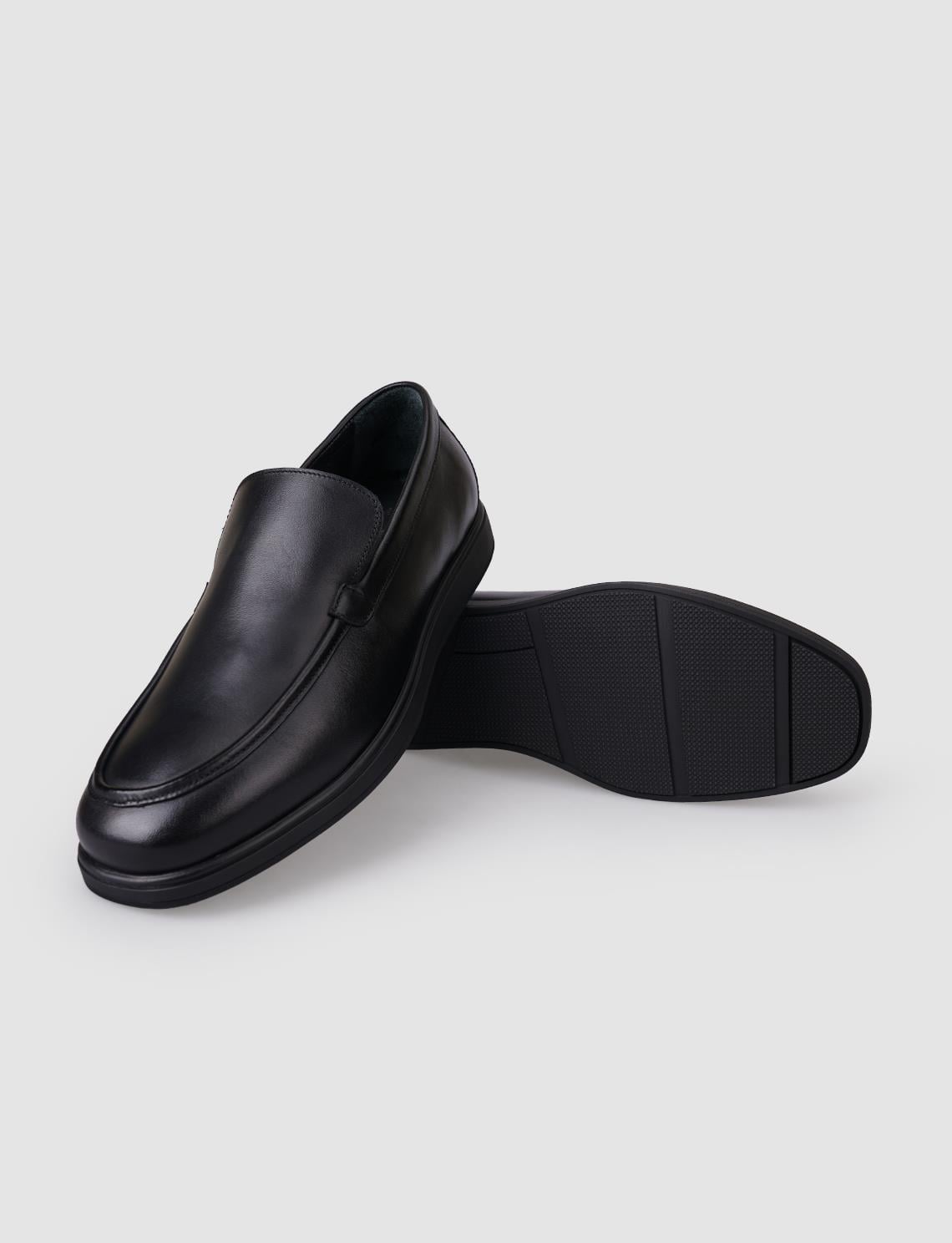 100% Genuine Leather Black Men's Loafer