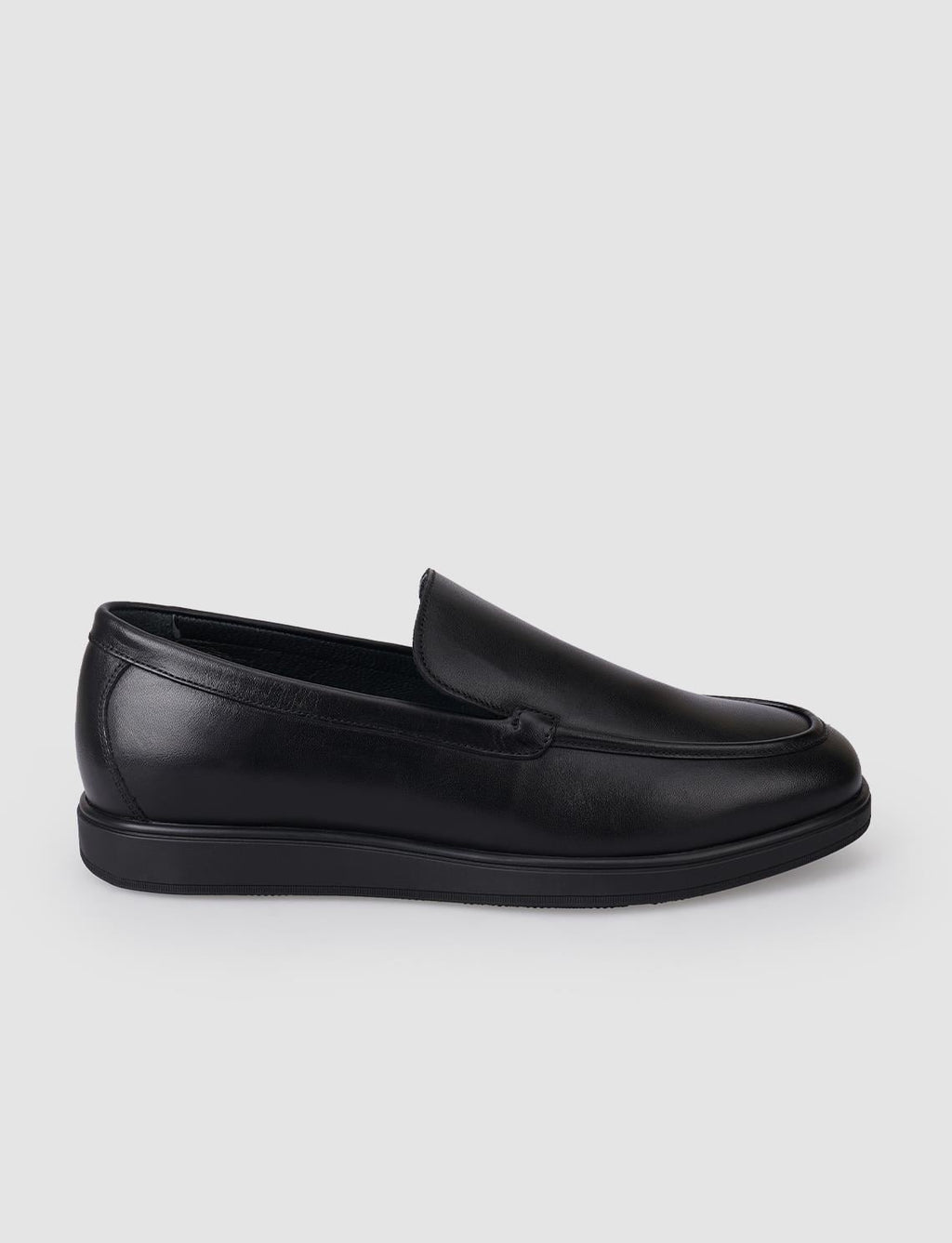 100% Genuine Leather Black Men's Loafer
