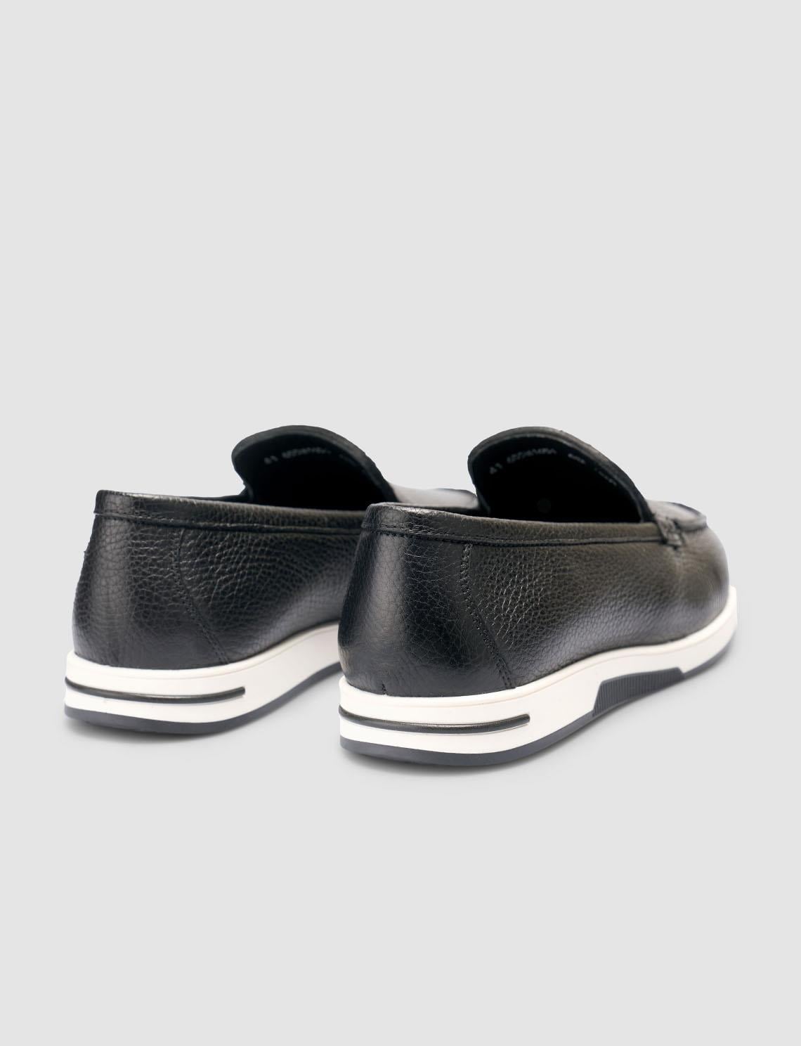 100% Genuine Leather Black Men's Loafer