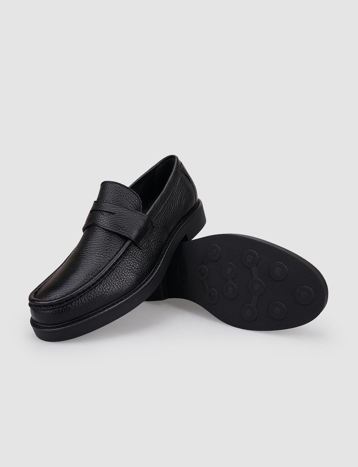 100% Genuine Leather Textured Black Men's Casual Shoes