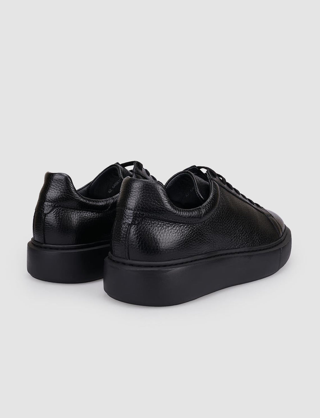 100% Genuine Leather Black Lace-up Men's Athletic Shoes