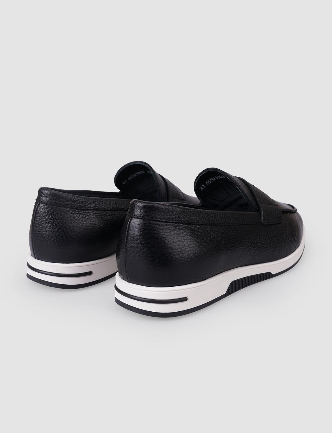 100% Genuine Leather Black Men's Loafer