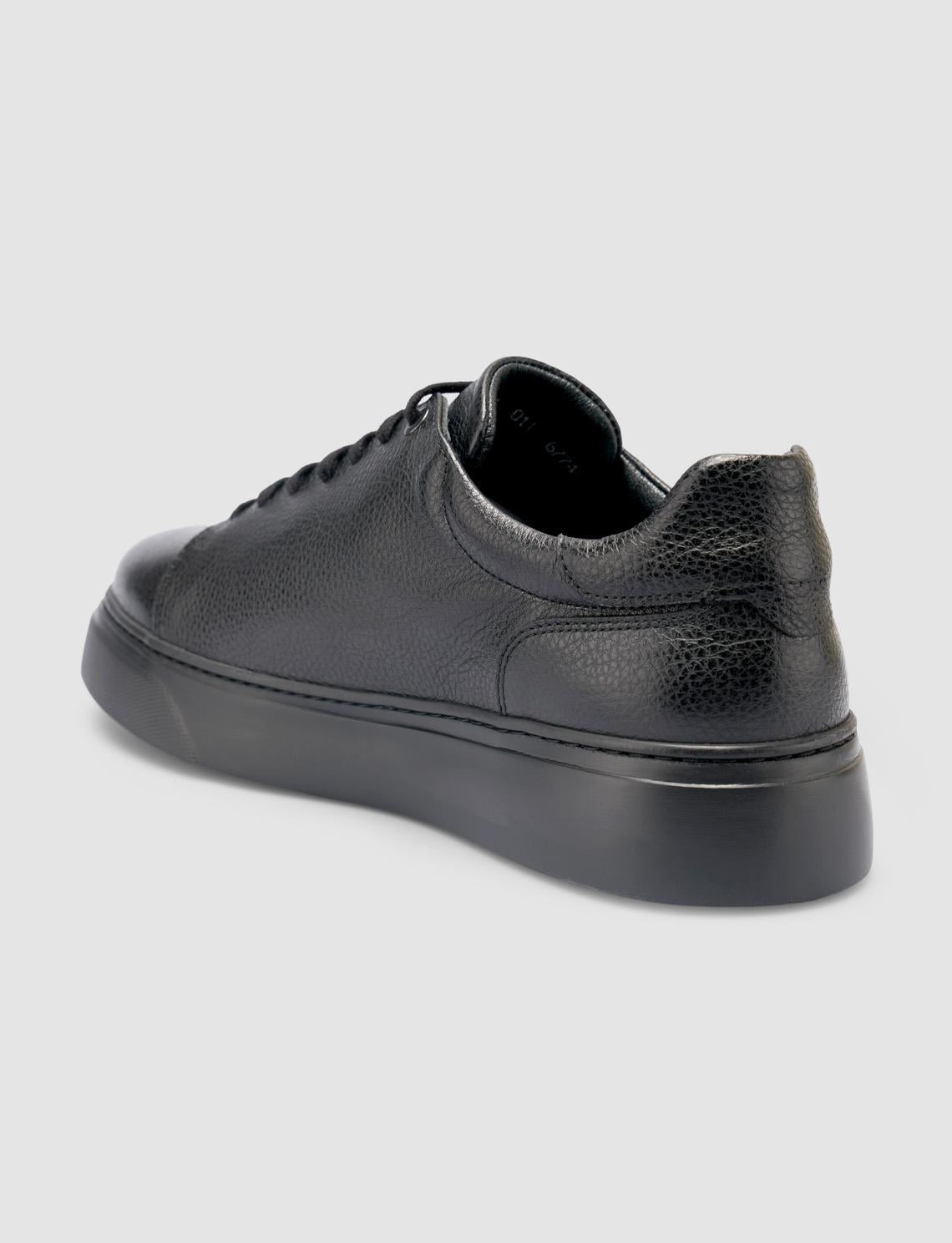 100% Genuine Leather Black Men's Athletic Shoes