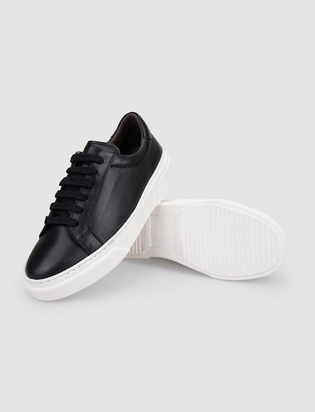 100% Genuine Leather Black Lace-up Women's Athletic Shoes