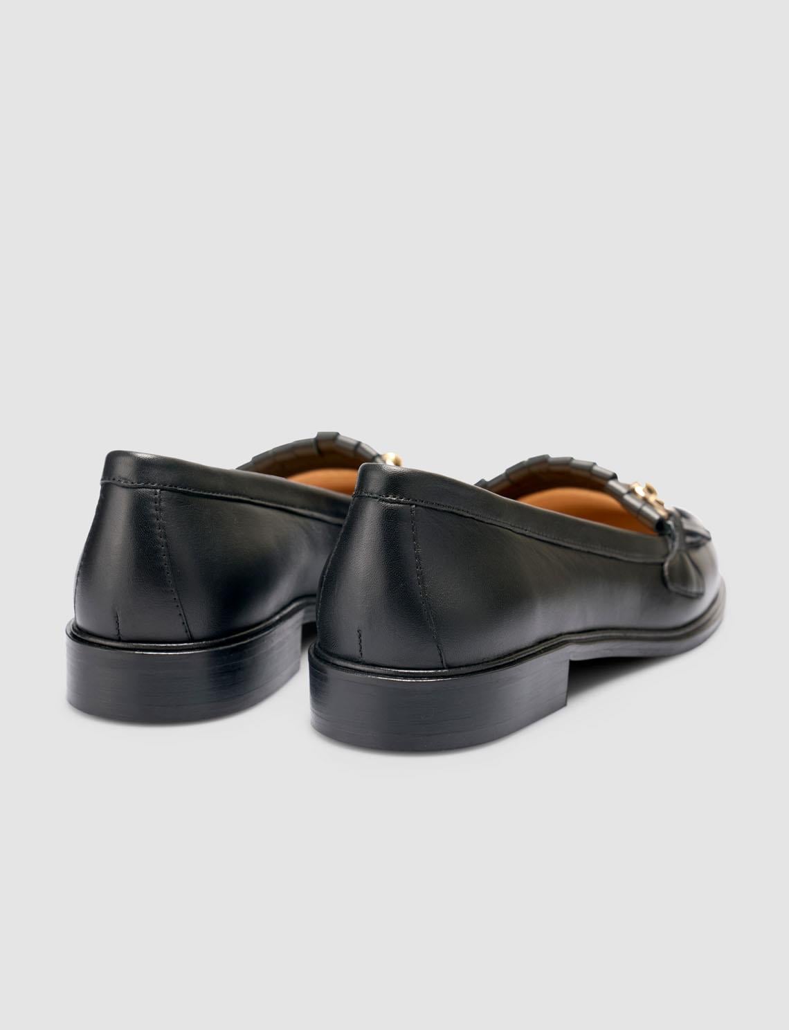 100% Genuine Leather Black Women's Tassel Loafer