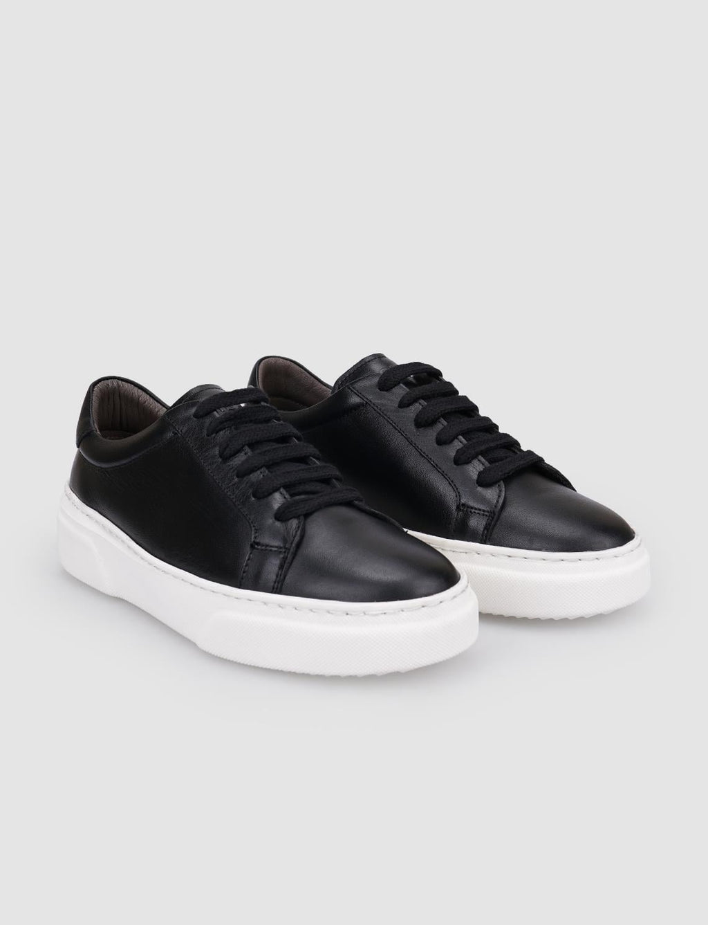 100% Genuine Leather Black Lace-up Women's Athletic Shoes