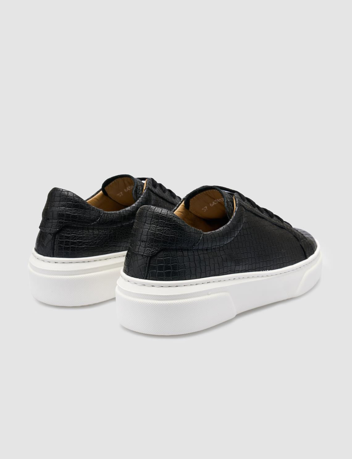100% Genuine Leather Black Women's Athletic Shoes