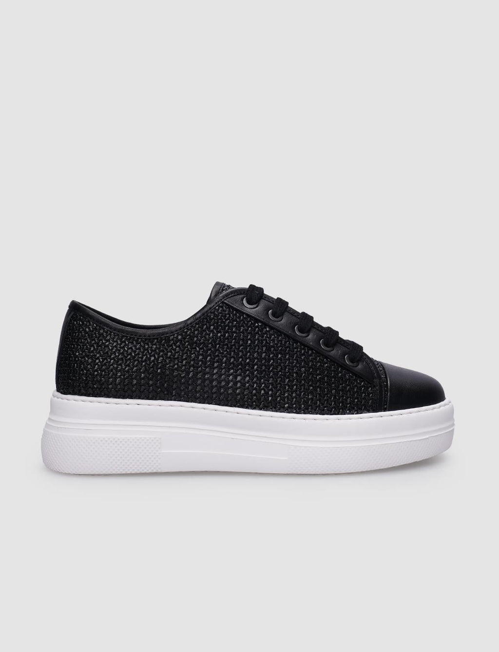 100% Genuine Leather Black Lace-up Women's Athletic Shoes