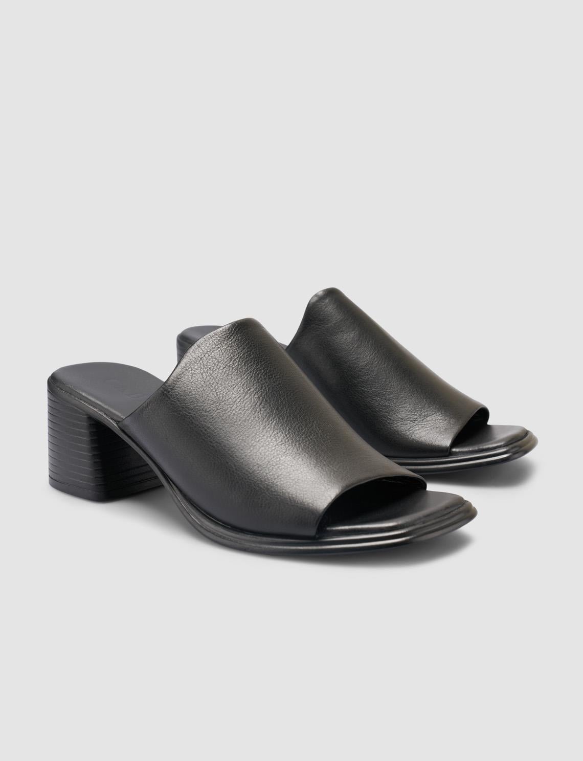 100% Genuine Leather Black Women's Heeled Slippers