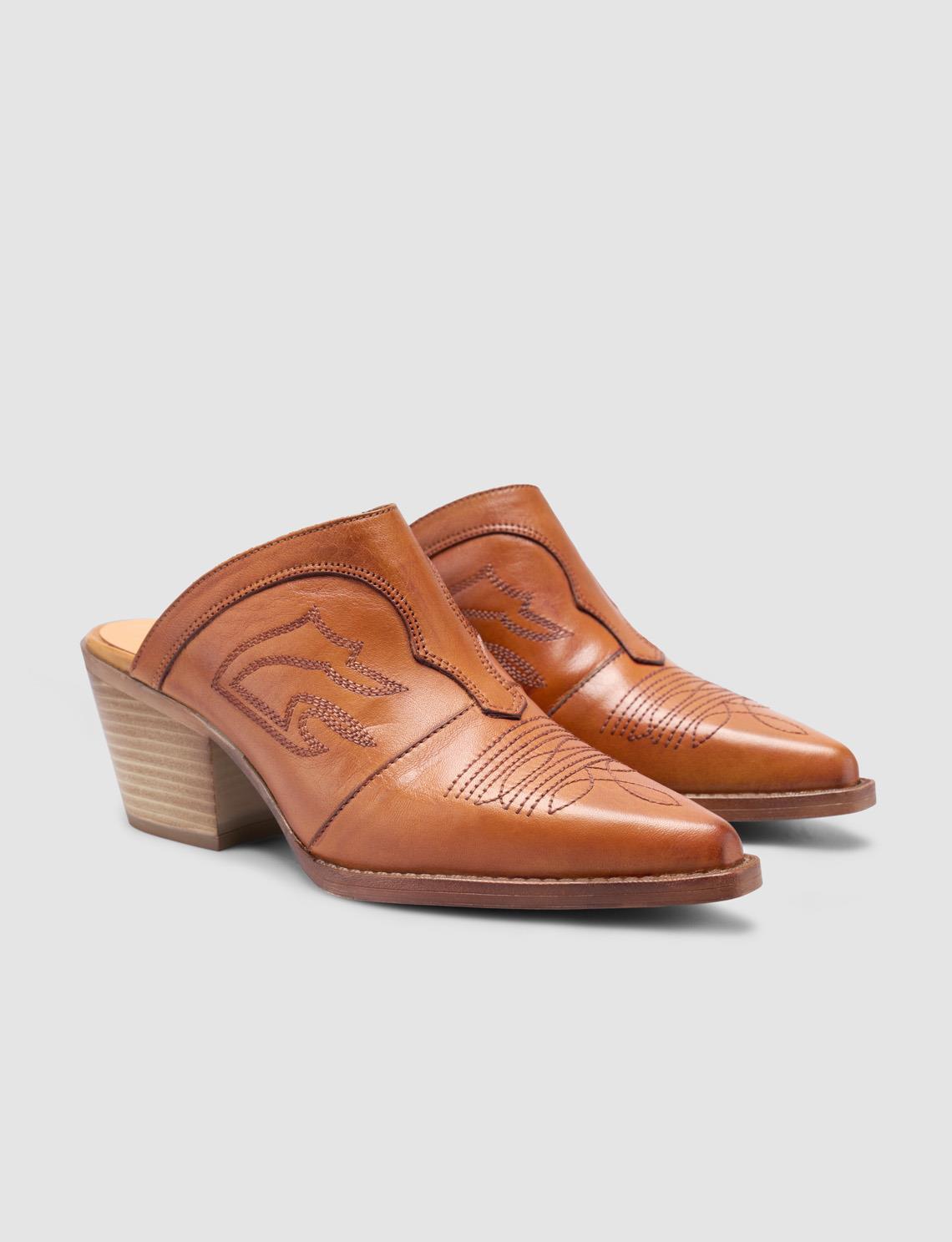 100% Genuine Leather Tan Women's Cowboy Slippers