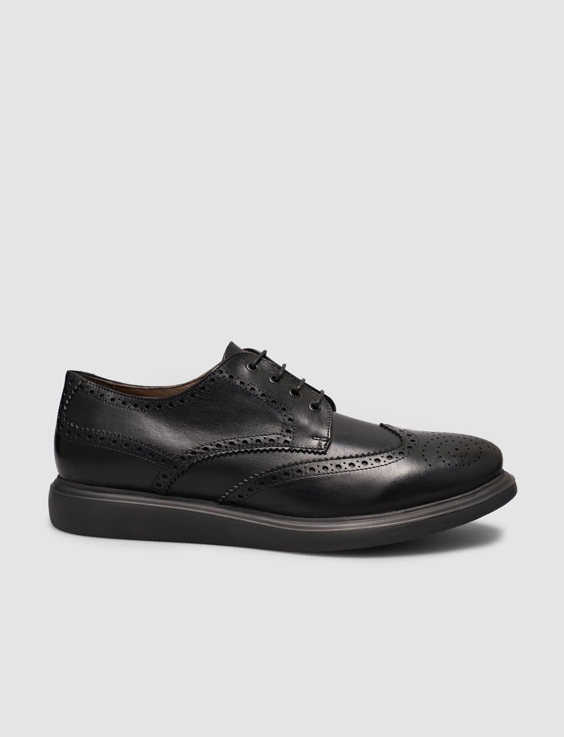 EVA Sole Genuine Leather Textured Black Lace-up Men's Casual Shoes