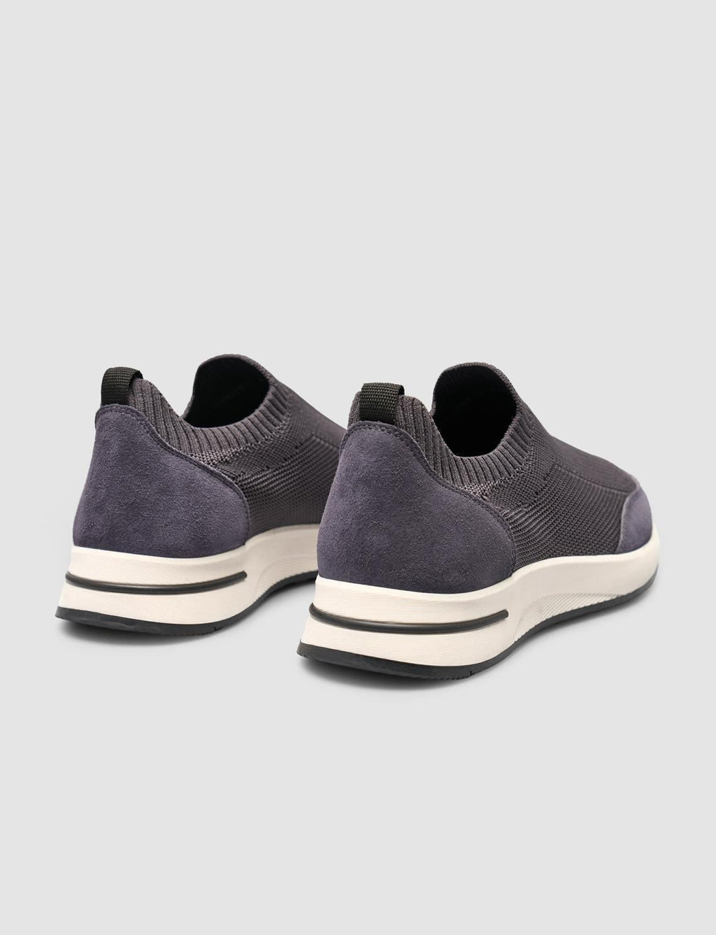 Grey Knitted Men's Athletic Shoes