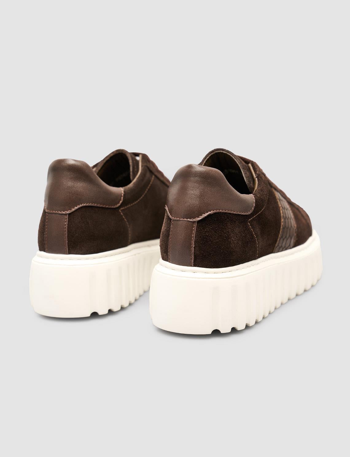 Suede Lace-up Crocodile Brown Women's Sneaker