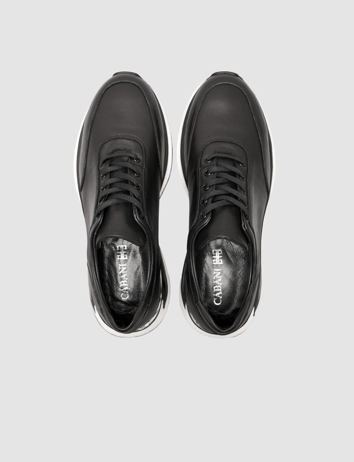 Black Men's Athletic Shoes with Stitching Detail