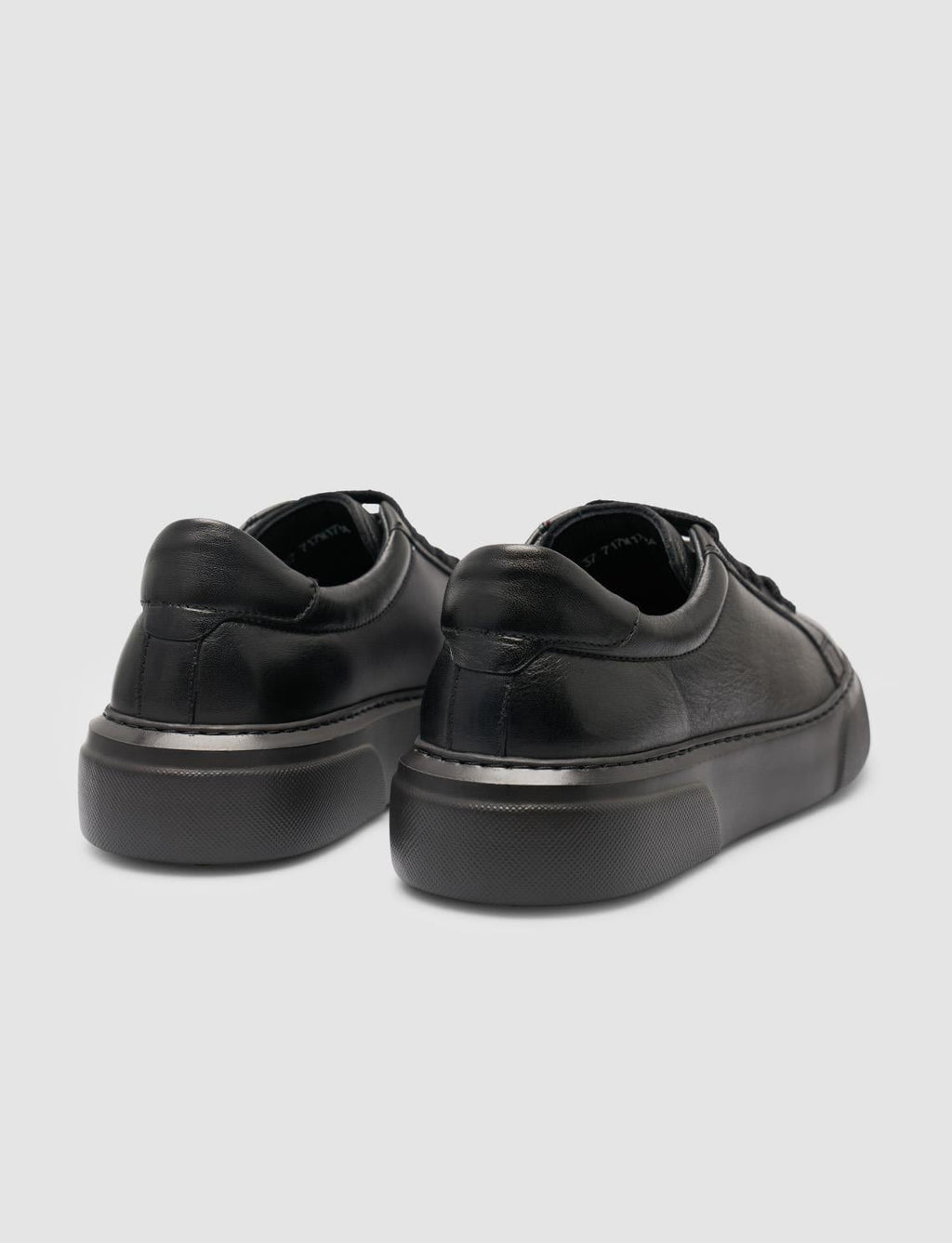 Monamae 100% Genuine Leather Black Women's Sneaker