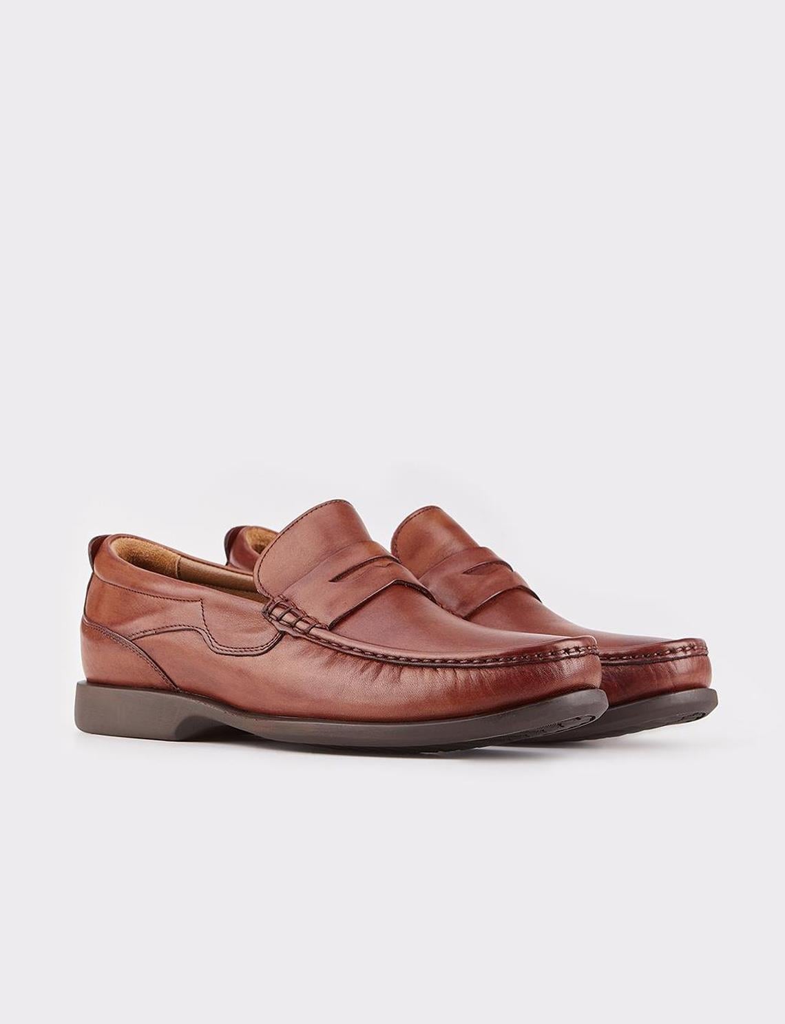 Men's Casual Shoes in Tan, Genuine Leather, Laceless.