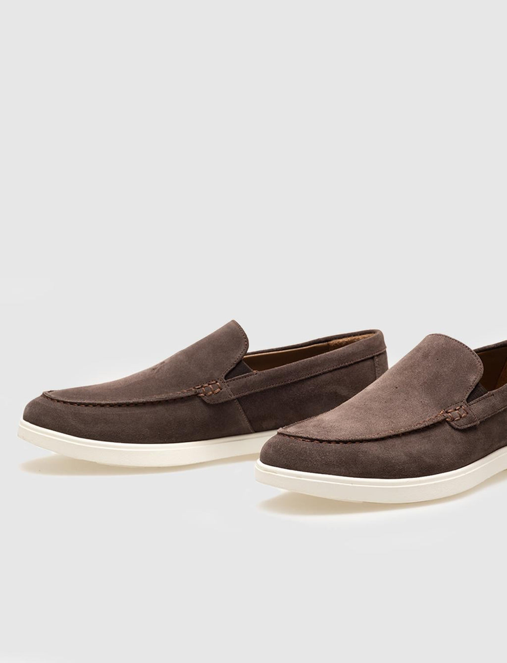 Men's Casual Shoes with White Sole and Genuine Leather, Brown Suede.