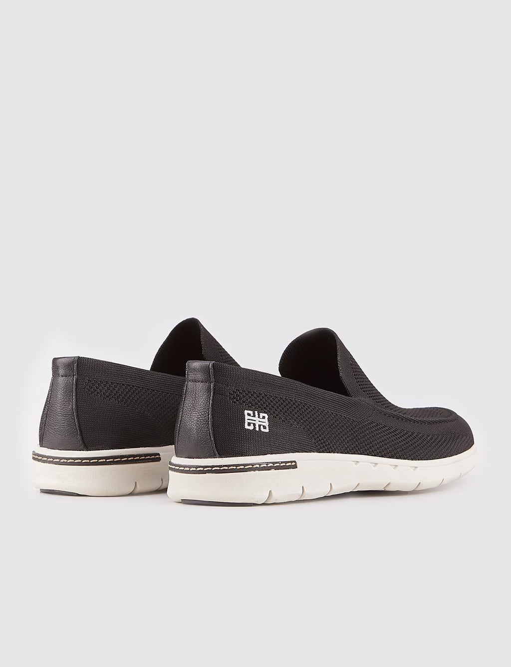 Black Men's Casual Shoes with White Sole