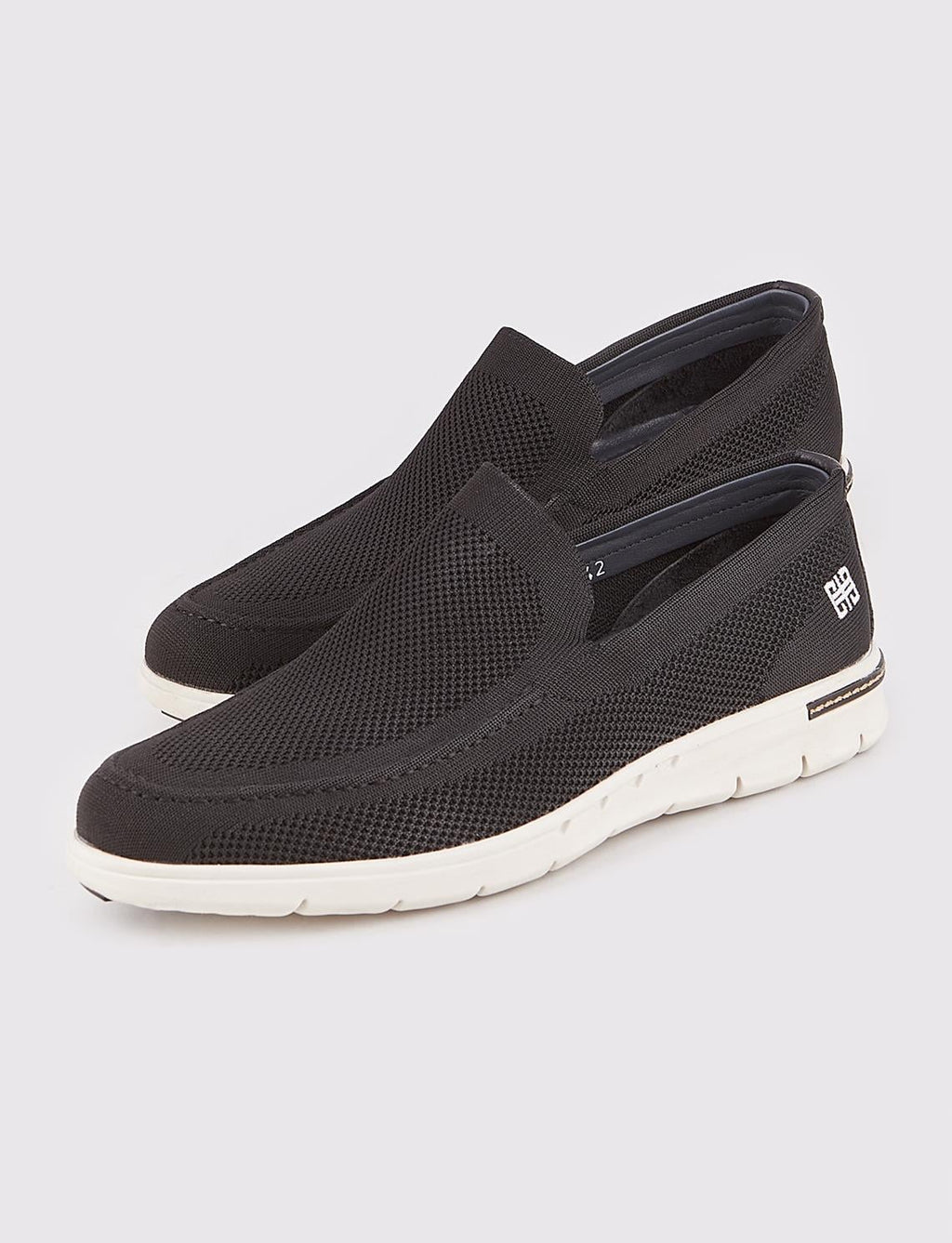 Black Men's Casual Shoes with White Sole