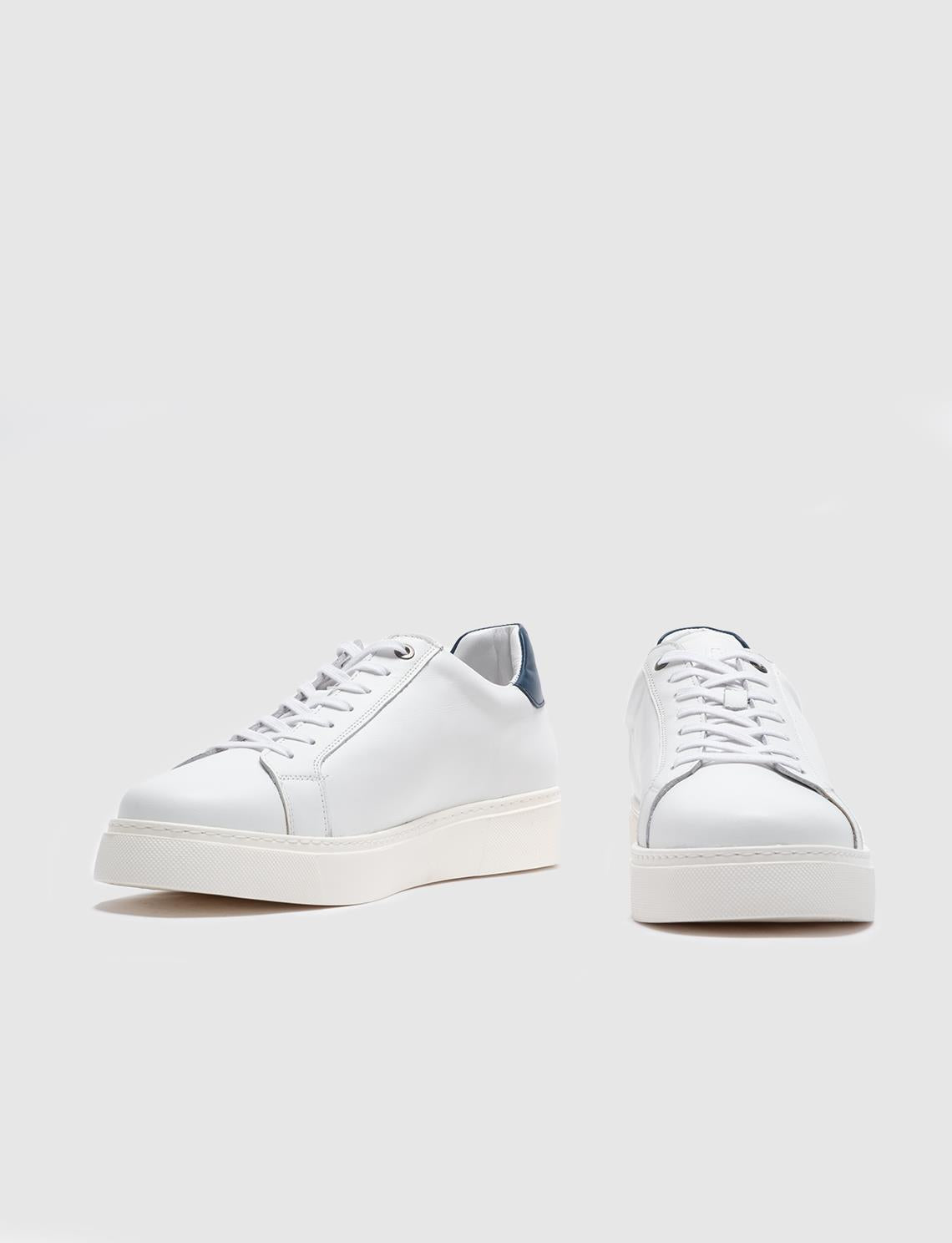 Men's Casual Sports Shoes with Blue Ankle Detail, Genuine Leather, and White Laces
