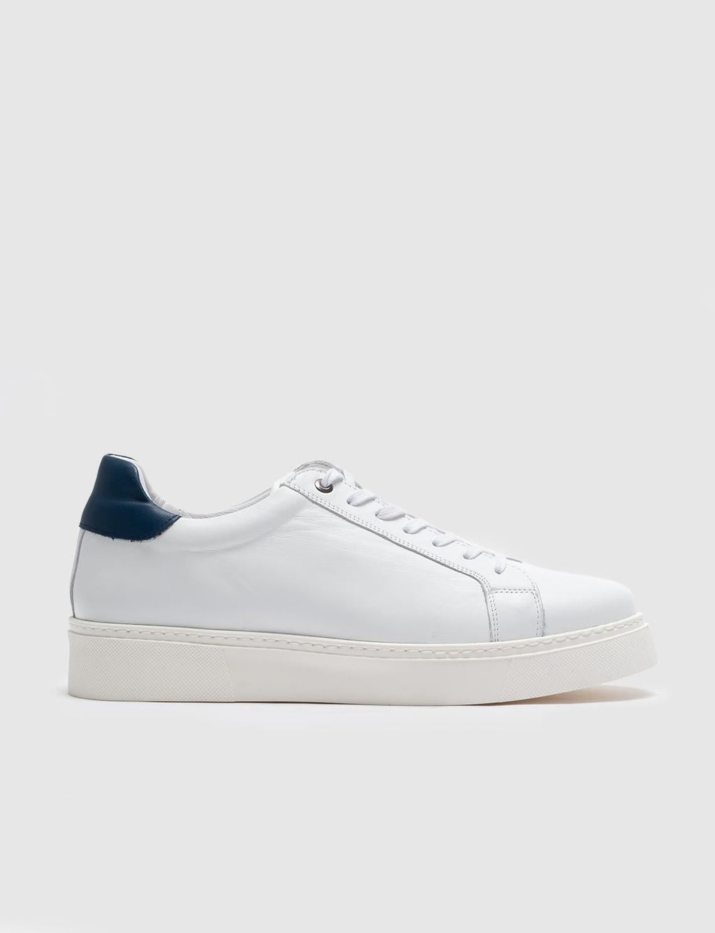 Men's Casual Sports Shoes with Blue Ankle Detail, Genuine Leather, and White Laces