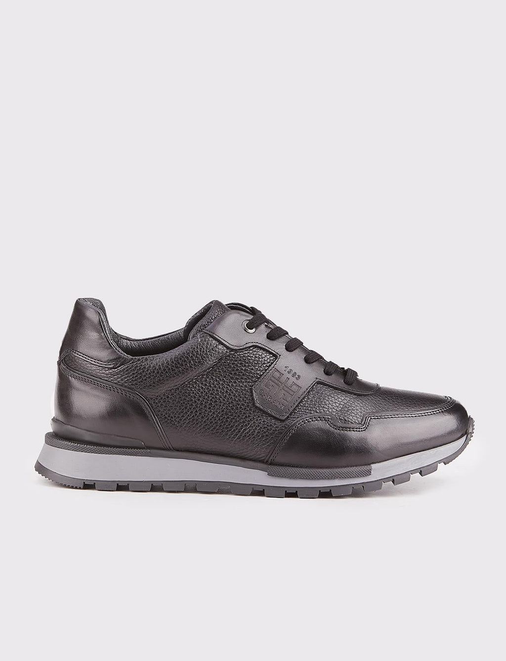 Men's Custom Designed Genuine Leather Black Lace-up Athletic Shoes