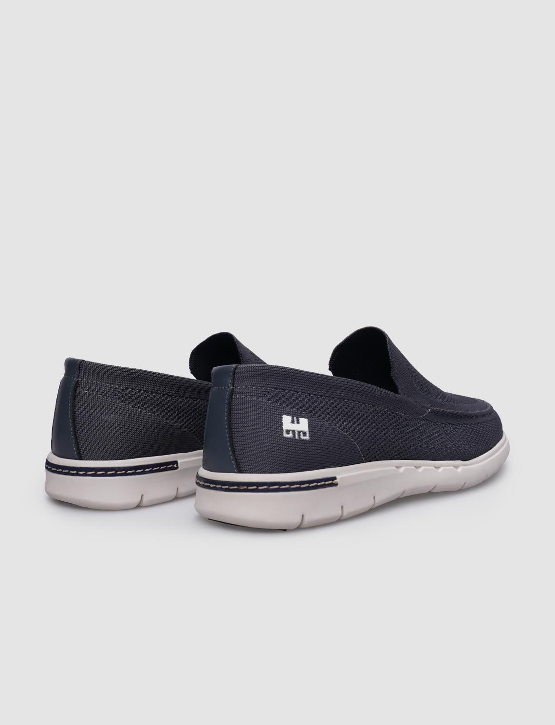 Grey Knitted Men's Casual Shoes