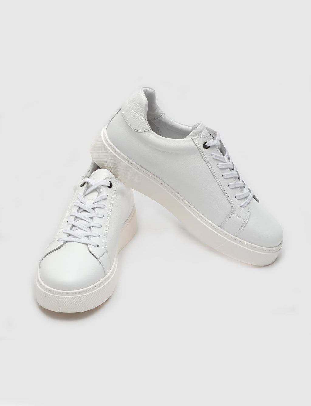Genuine Leather White Lace-up Men's Casual Sports Shoes