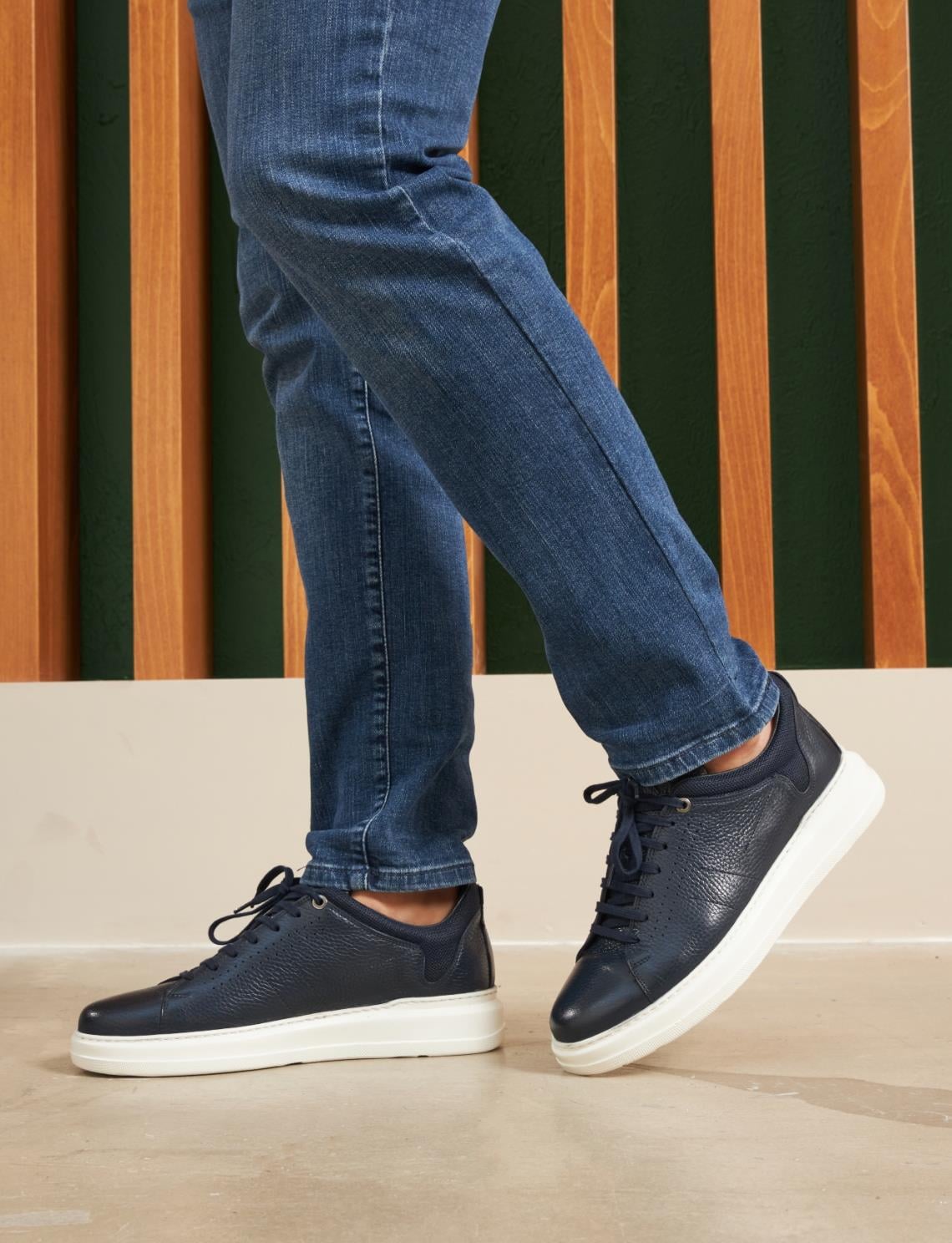 Genuine Leather White Sole Lace-up Men's Navy Blue Athletic Shoes
