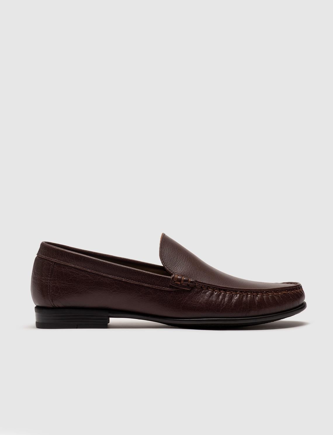 Genuine Leather Solid Pattern Dark Brown Men's Loafer