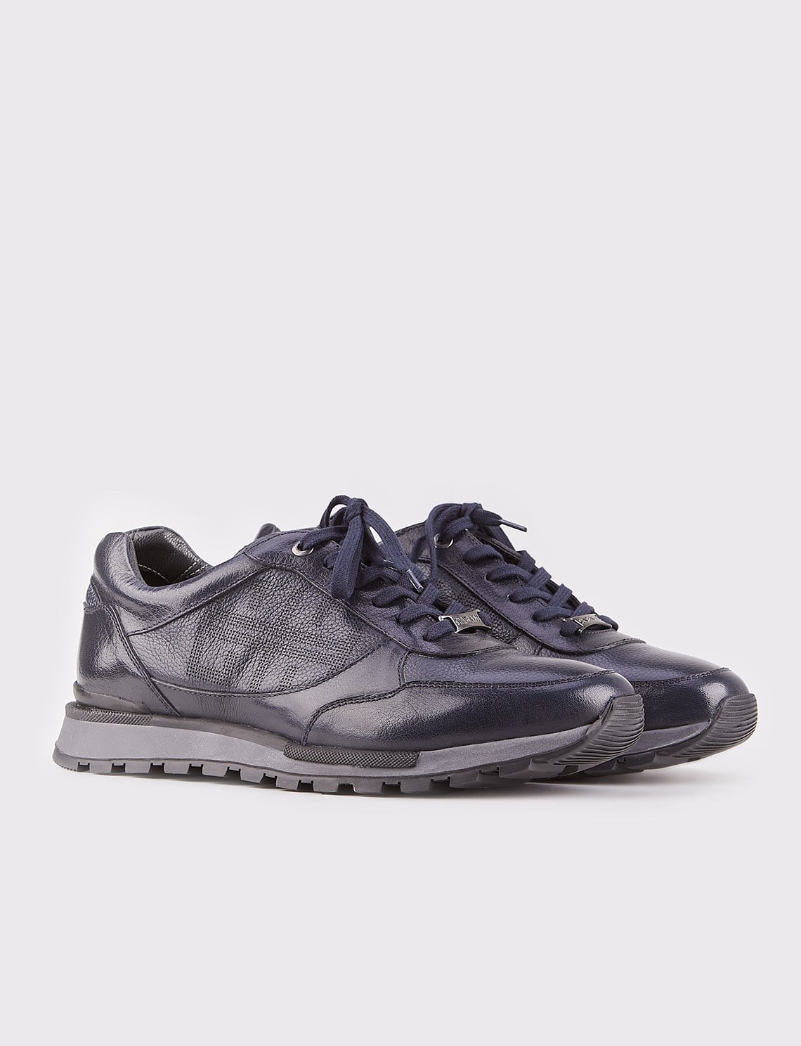 Navy Blue Men's Casual Shoes with Leather Covering and Laces