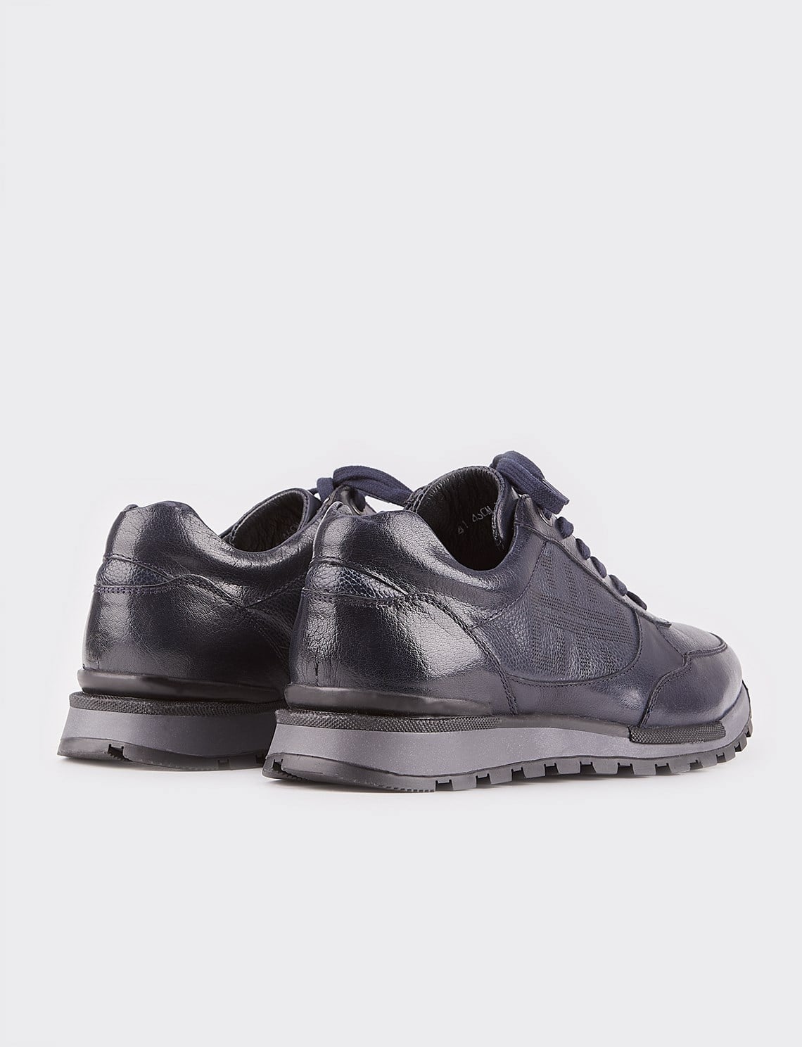Navy Blue Men's Casual Shoes with Leather Covering and Laces