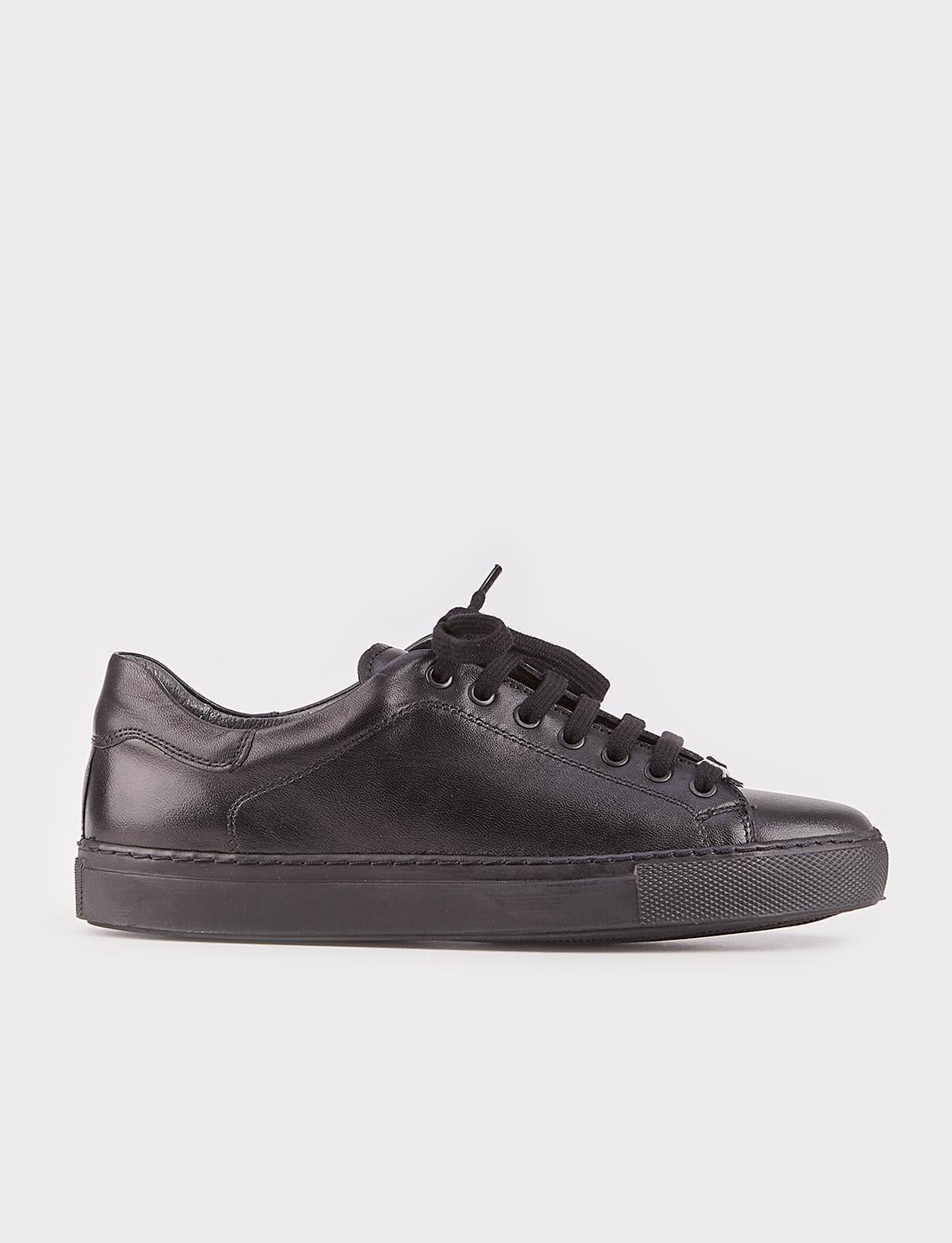 Genuine Leather Black Lace-Up Stitched Women's Athletic Shoes