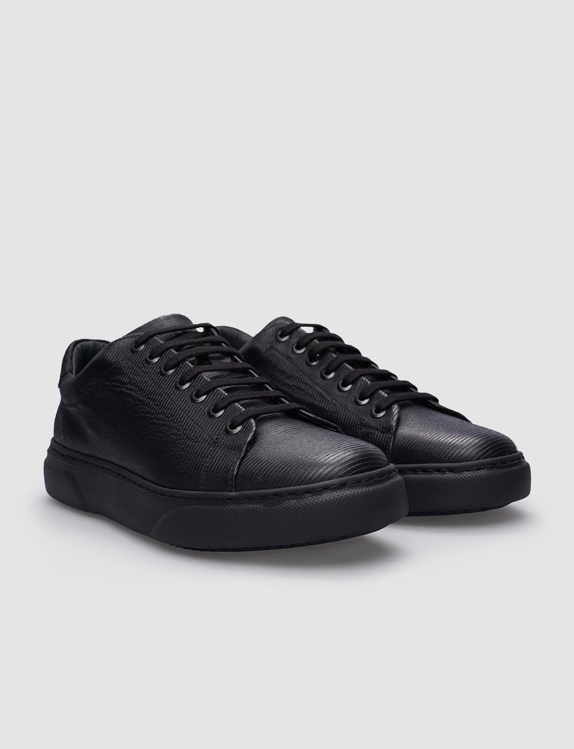 Genuine Leather Black Lace-up Men's Athletic Shoes