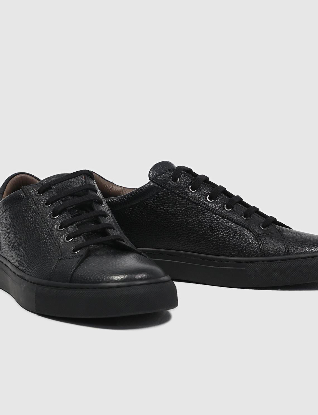 Genuine Leather Black Lace-up Men's Athletic Shoes