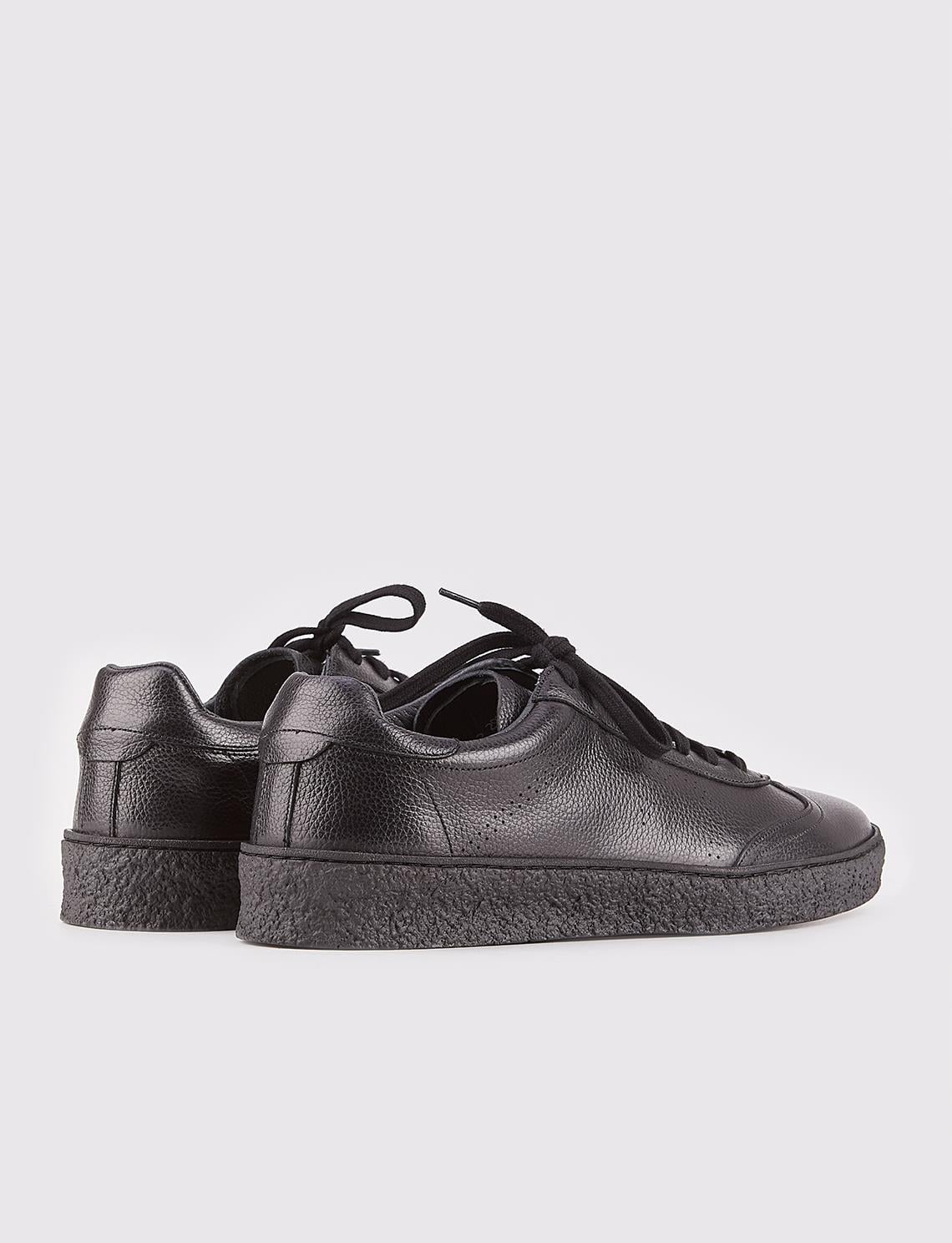 Genuine Leather Black Lace-up Men's Athletic Shoes with Custom Design