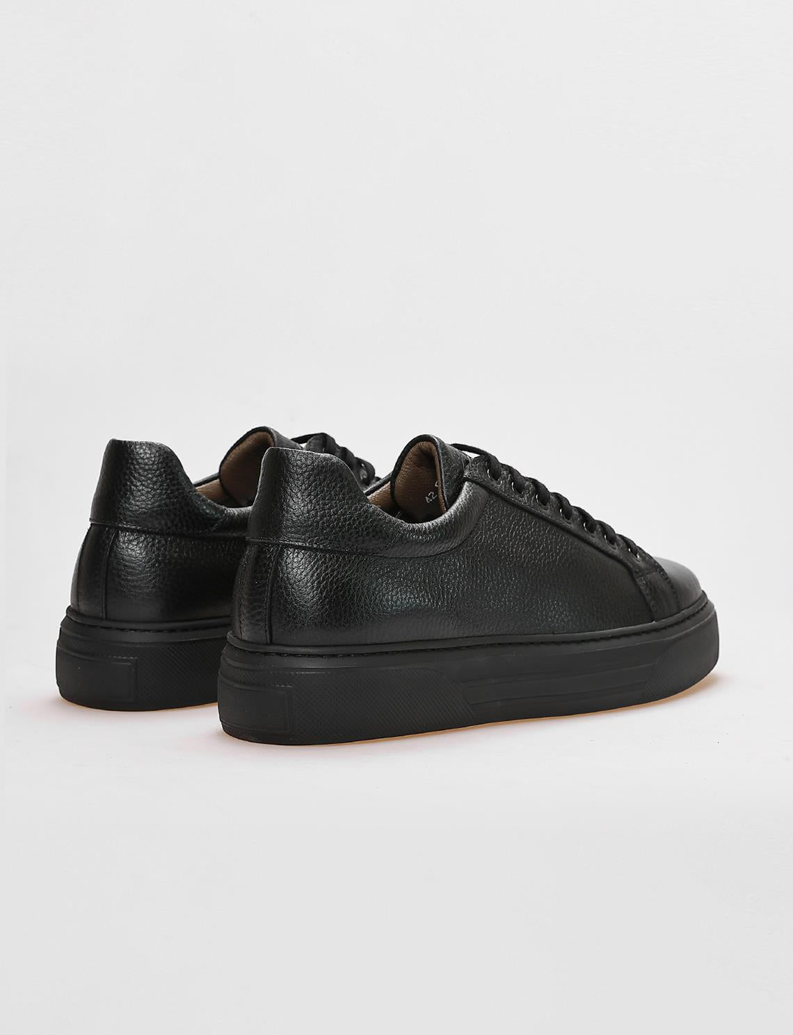 Genuine Leather Black Lace-up Men's Athletic Shoes
