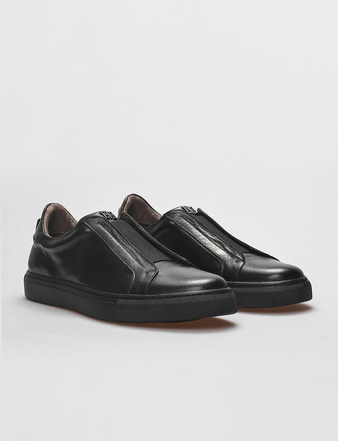 Genuine Leather Black Elastic Men's Athletic Shoes