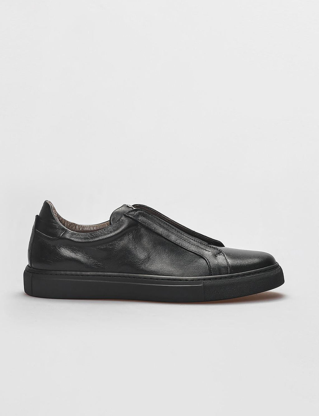 Genuine Leather Black Elastic Men's Athletic Shoes