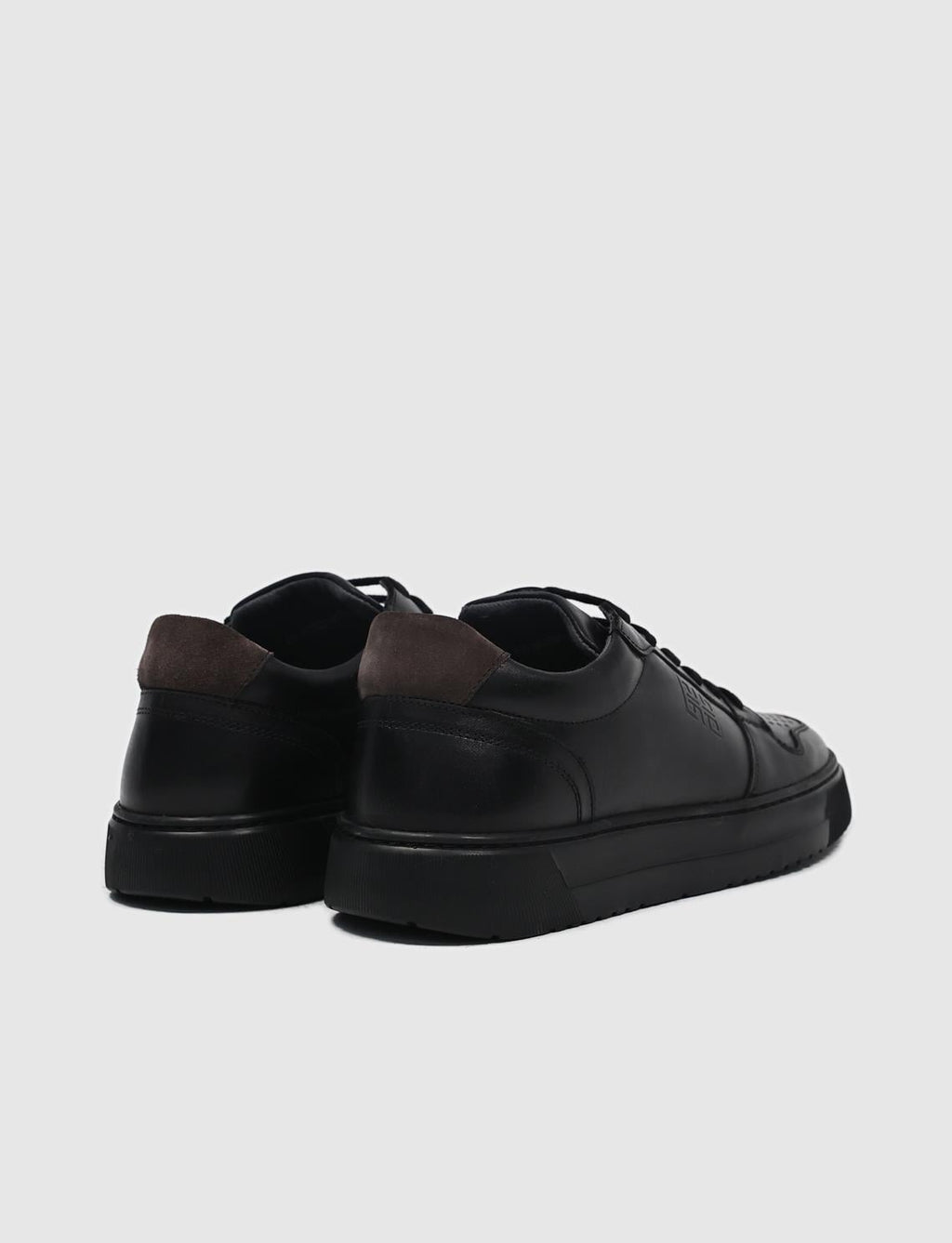 Genuine Leather Black Lace-up Men's Athletic Shoes