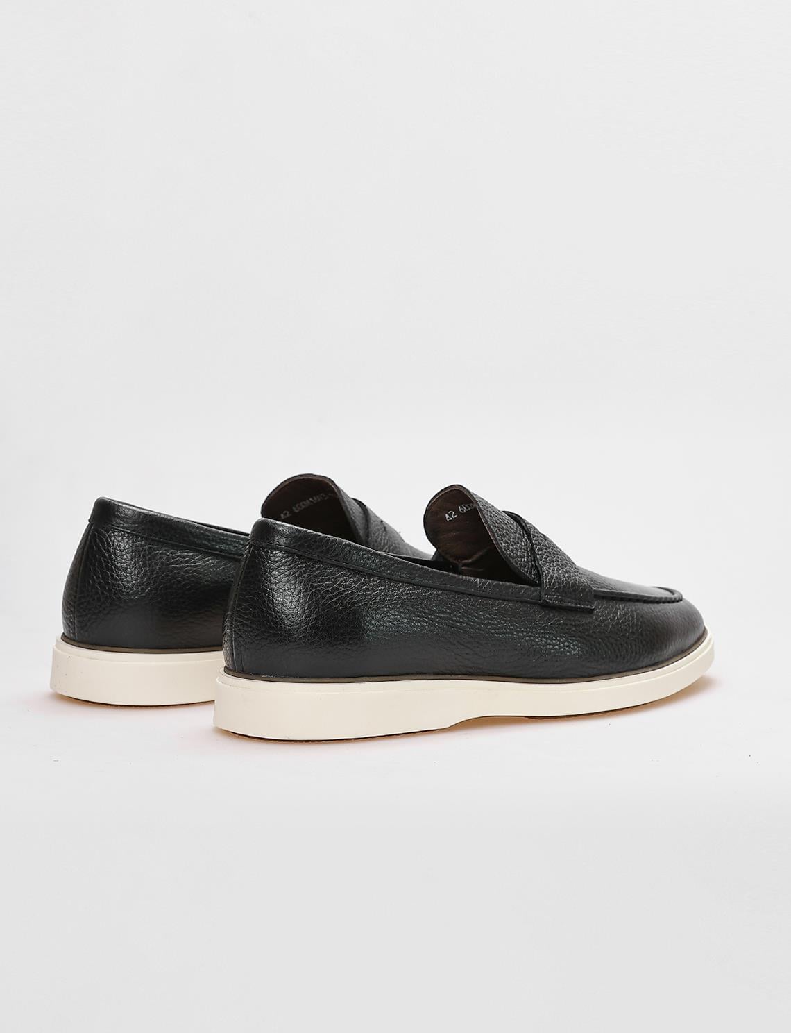 Genuine Leather Black and White Men's Casual Shoes (121353-1718)