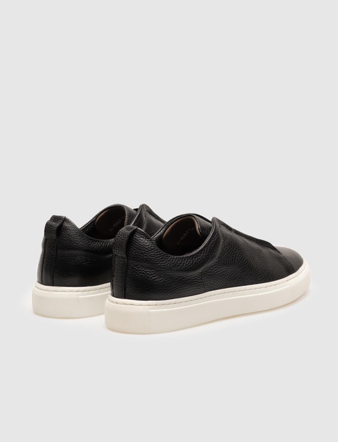 Genuine Leather Black Elastic Men's Athletic Shoes